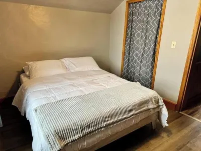 Cozy Cabin