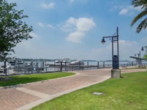 Margaret Manor on Park Ave