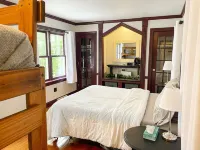 Lancaster County Cottage NO PETS!
