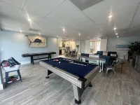 Waterfront Luxury Estate - 5Br/6.5BA, Heated Pool, Spa, Tiki Hut & Gulf Access