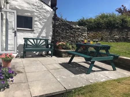 NEW, Quiet rural location, large enclosed garden,log burner, access to Kendal Отели рядом с достопримечательностью «Квакер Тапестри Музеум»