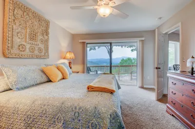 Come to Relax, Hike, and Bike w/Amazing Views - 3 Min to Brevard! Hotels near Sliding Rock