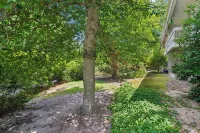 The Wanderlust Bungalow on May - Walking Distance to Downtown Southern Pines! Hotels near Hyland Golf Club