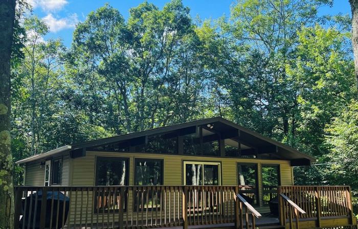 City Escape: Cozy 2 bedroom Chalet in Jim Thorpe