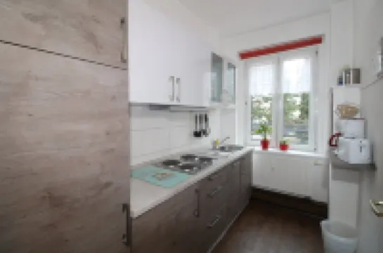 Vacation Apartment with Sunny Roof Terrace and Private Parking Space