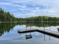 Trailside at Middle Pond