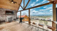 My Mystic Mountain - New Cabin! Hot Tub, 3 fireplaces, Wifi, mins to Hiwassee - 4-Sterne