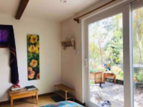 Sunnybrae Garden Studio Hoteles en Arcata