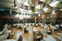 GREEN MOUNTAIN RESORT Hotels in Chilkheda