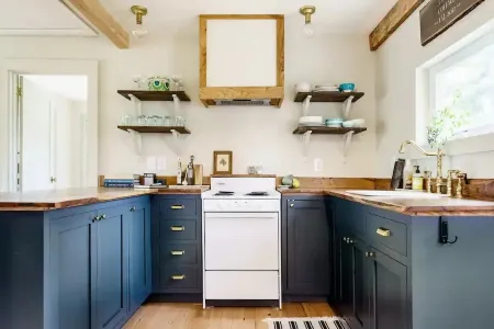Restored 1950s Countryside Cottage Retreat