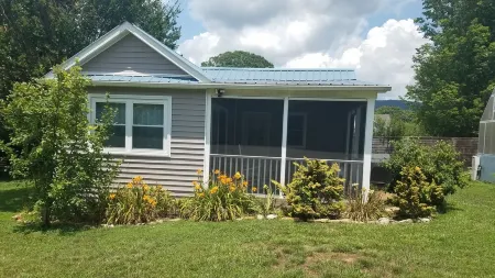 The Cook's Wall Cabin