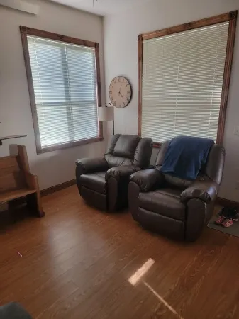 Two Blocks from Downtown Custer--EAT, SHOP, EXPLORE