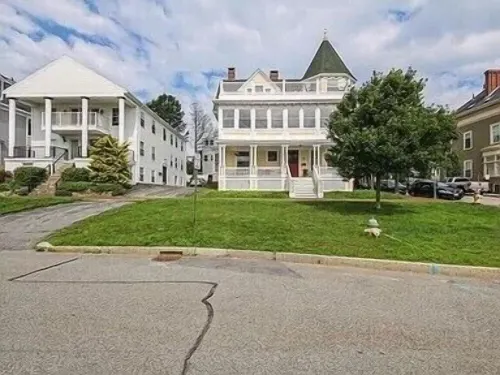 Ocean view Victorian ポートランドのホテル