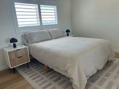 Jacuzzi View Luxury Guest Cottage.   Available for Extended Stays at a discount. Hotel dekat Conejo Valley Botanic Garden