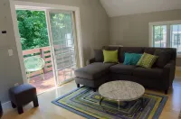 Wellness Suite Nestled In Downtown Burlington