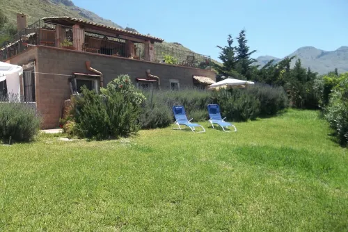 the blue strawberry tree apartment