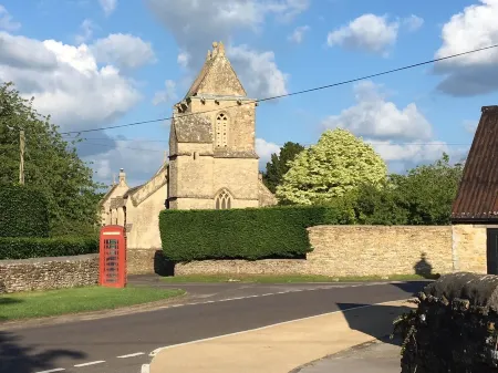 A stylish Barn conversion with the perfect mix of industrial and country styling Отели рядом с достопримечательностью «Tithe Barn»