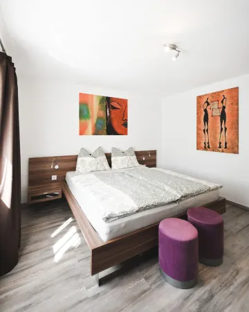 Quiet Apartment with Free Parking on the Property Отели в г. Chiusa