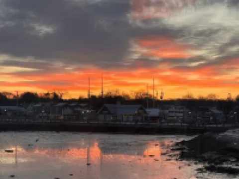 Unique Waterfront Condo at the Boatyard!