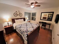 6 Adults, Dogs OK see below . Breakfast , Olympic Nat. Park, Victoria ferry