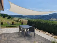 "Little time out" - fantastic view of the Franconian countryside - ideal for bikers. 세슬리츠 호텔
