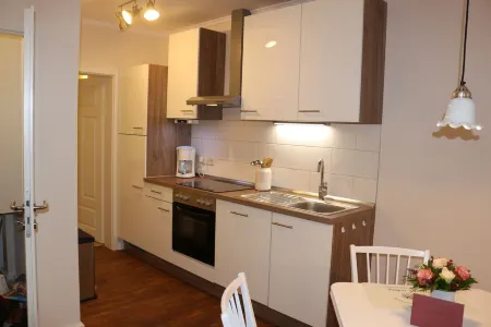 Holiday apartment on the Havel with cathedral view on the ground floor