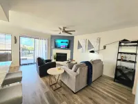 Lake life 1-bedroom,1-bath condo in peaceful Garland TX
