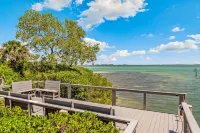 Private townhome steps from the beach and right next to the pool