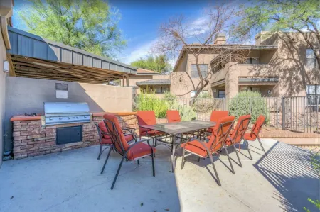 Million Dollar View - "Vista Verde" 2b/2b Condo