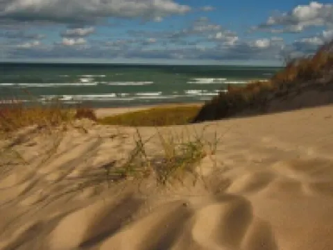 A cozy home between the Indiana Dunes and town of Chesterton. Hotels in Porter