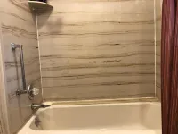 3 King Beds-Hot Tub-Firepit-Historic-Downtown