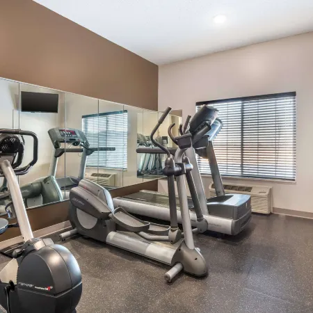 Country Inn & Suites by Radisson, Watertown, SD