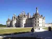 이비스 투르 상트르 가르 샤토 드 뷰보아 주변 호텔