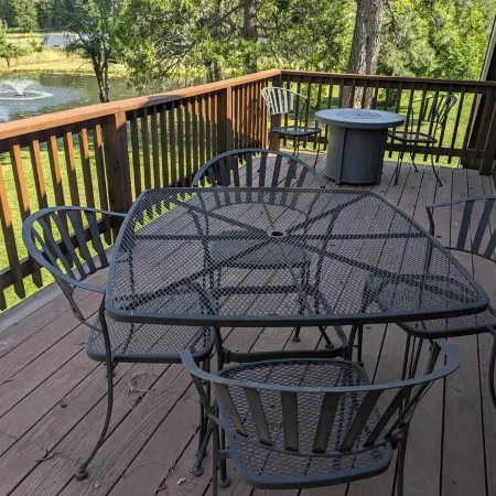 Serene Farmhouse with Pond & Forest View in Beautiful Grass Valley