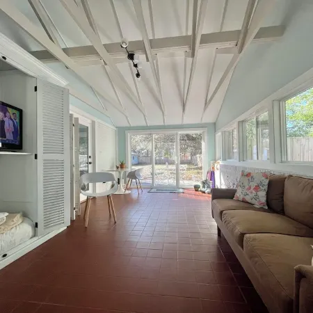 Modern 3-bedroom house in Wilmington with a HUGE yard and Bonus Sunroom