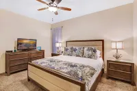 5 Star Upgraded Oceanfront 2 BR condo w/Amazing views & AC-Sands of Kahana 326