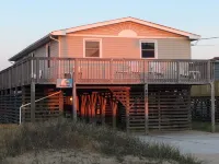 Oceanside Beach Cottage! Steps to the Ocean!  Great Location!  Kitty Hawk, NC
