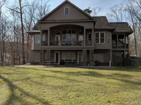 Lake Front, Quiet, Private cove on 4.75 acres, Canoe, 2 Kayak, 2 boat docks