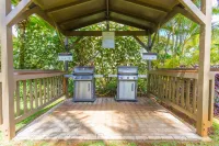 Mauna Lanai Princeville Condo, 3Br/3BA, Central AC, Pool-View Lanai