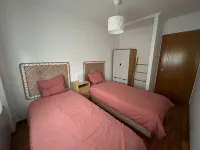 Welcome to our cozy apartment in O Barco, Galicia! Các khách sạn ở Manon