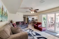 Pet Friendly in Quiet Neighborhood!