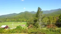 Enjoy, Beautiful, up close & personal mountain views ,1 mile from Lake Chatuge - 3-Star