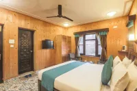 Silver Oak Hotels in Nishat