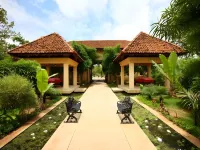 Tuli Tiger Corridor Hotels in Kohka