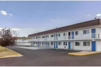 モーテル 6 シャイアン WY - プール