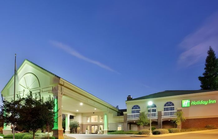 Holiday Inn AUBURN by IHG
