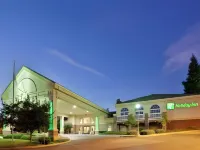 Holiday Inn 奧本 奧本住宿飯店
