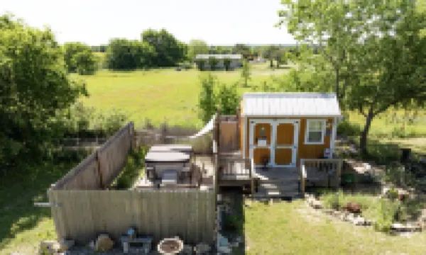 Star Gazing - Bon Fire Cabin in the Peaceful Country at Blue Eagle Retreat