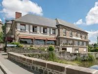 Hôtel Restaurant Du Lac Hôtels à : Combourg