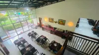 Hotel Amanah Benua Hotels in Kesambi